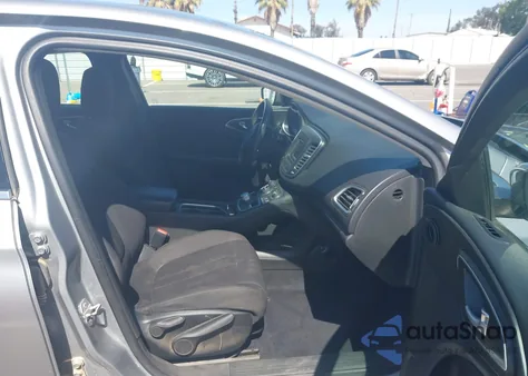 2015 Chrysler 200 Limited z USA, uszkodzony, nr VIN 1C3CCCAB2FN590692